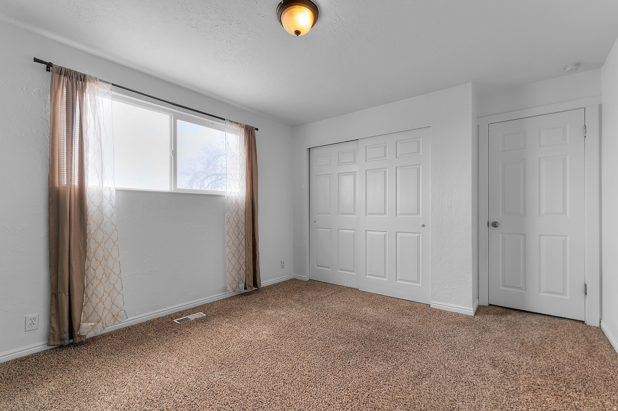 MEADOWGATE S - Residential