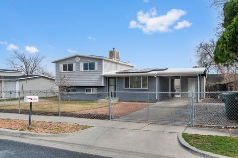 Tiny photo for 4365 S HAWKEYE DR, West Valley City, UT 84120 (MLS # 2141270)