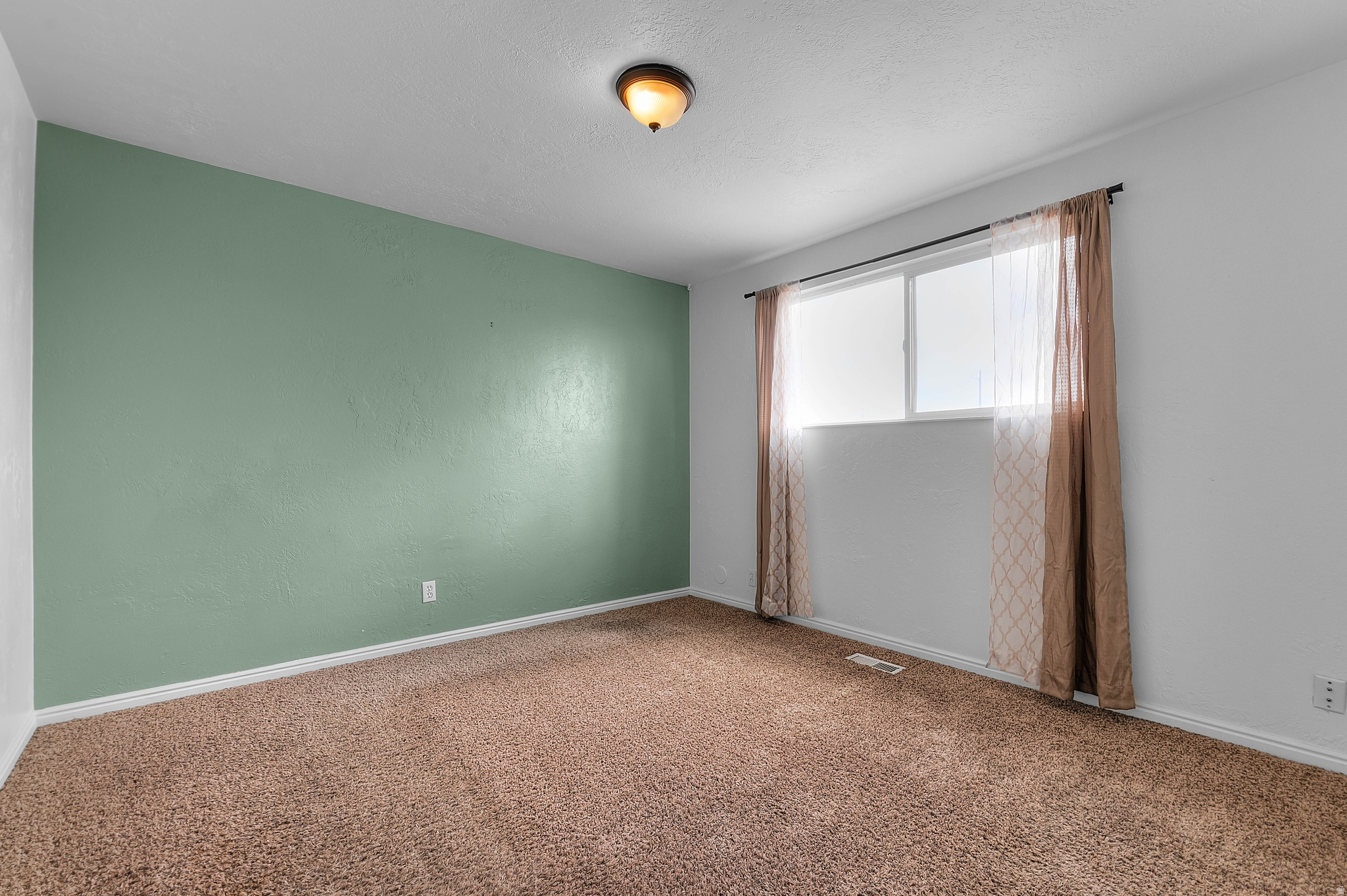 MEADOWGATE S - Residential