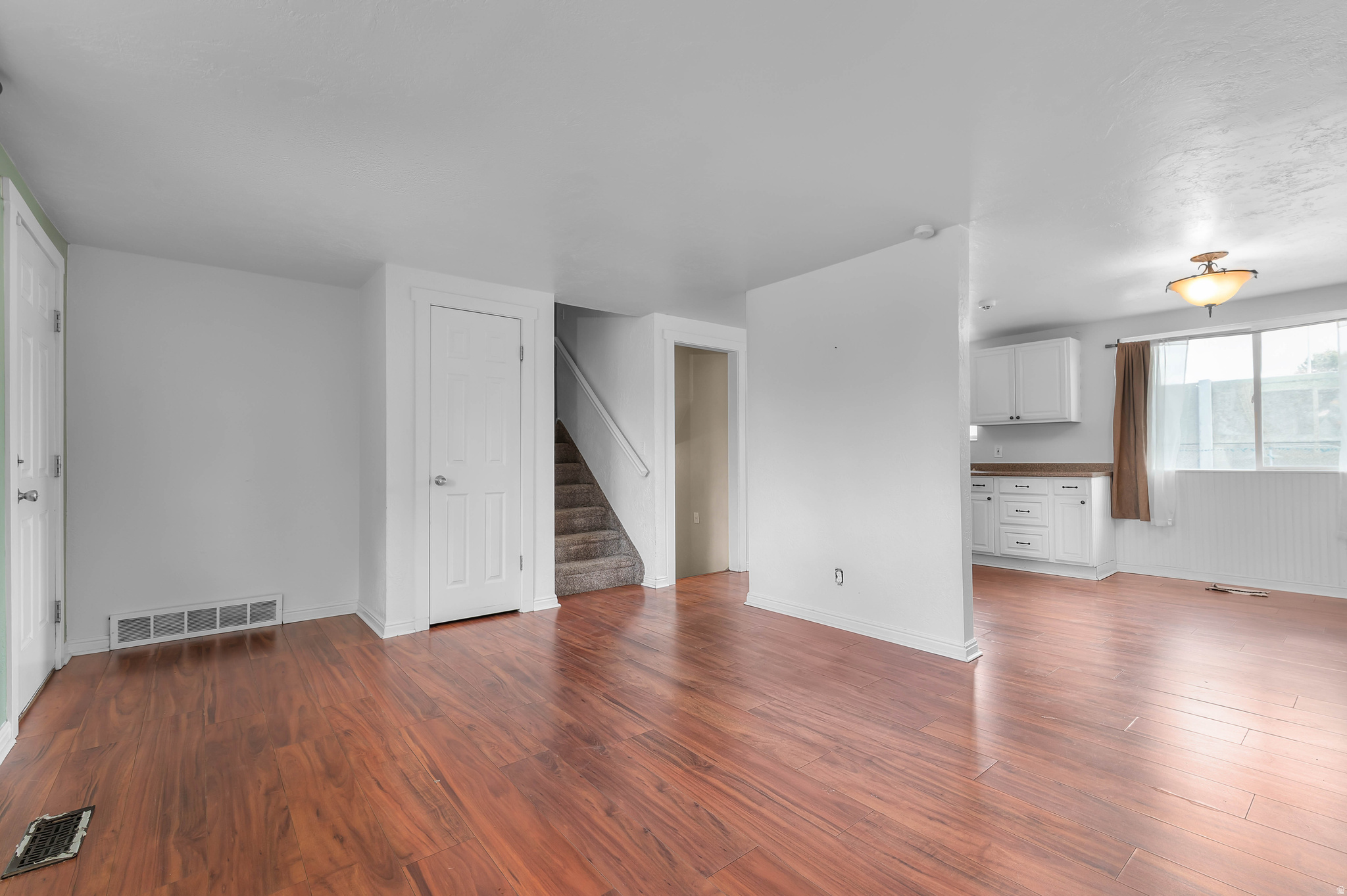 MEADOWGATE S - Residential