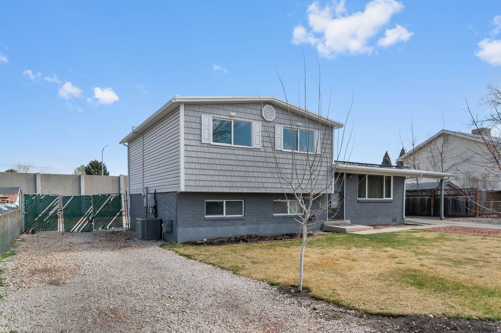 Photo of 4365 S HAWKEYE DR, West Valley City, UT 84120 (MLS # 2141270)