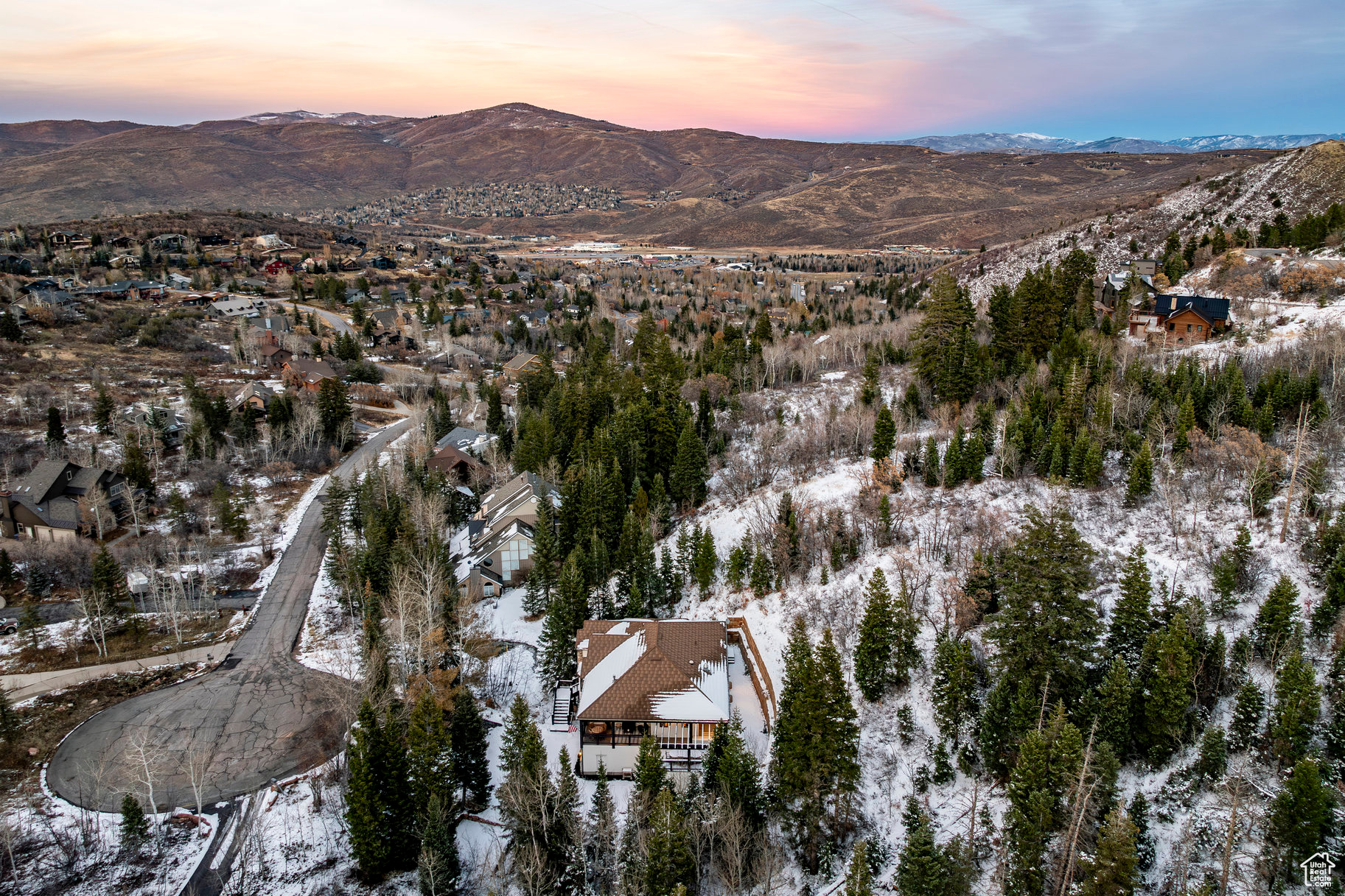 3991 Packsaddle Cir, Park City, Utah image 42