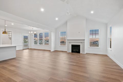 Tiny photo for 6772 W SOUTH JORDAN PKWY #5-487, South Jordan, UT 84009 (MLS # 2122930)