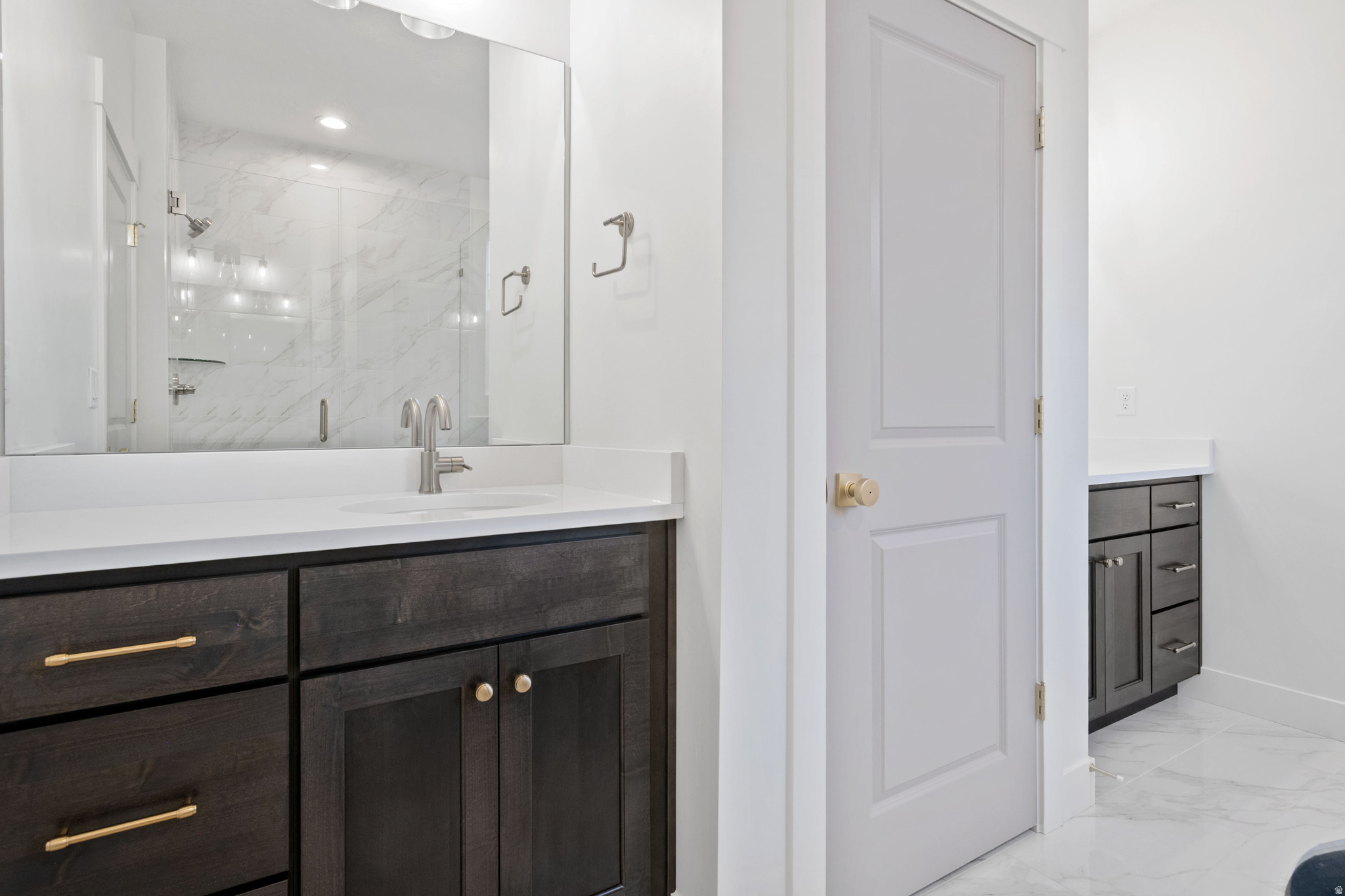 DAYBREAK - Residential