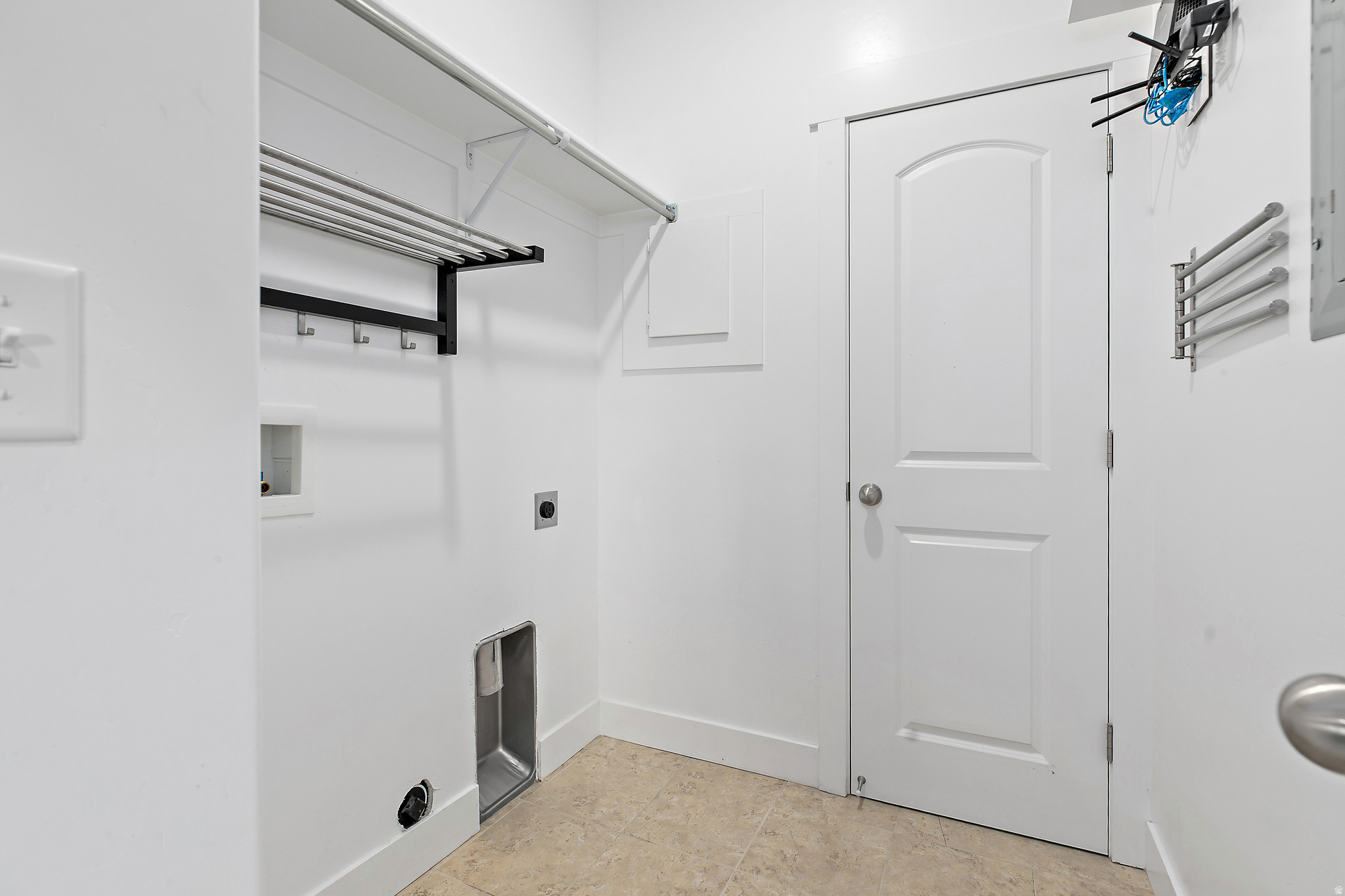 HILLCREST - Residential