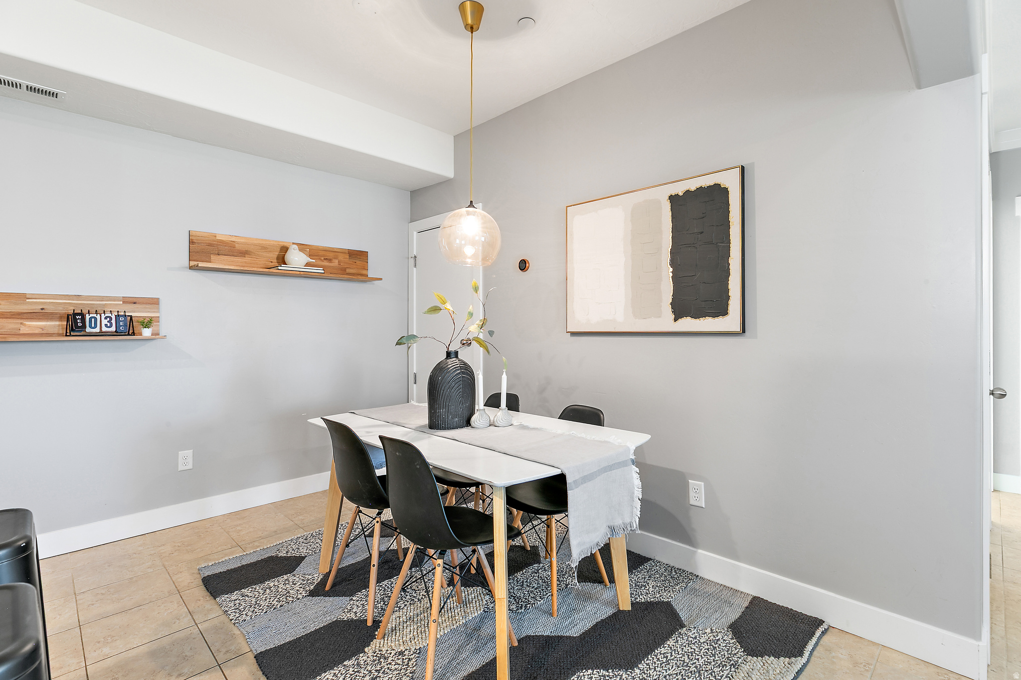 HILLCREST - Residential