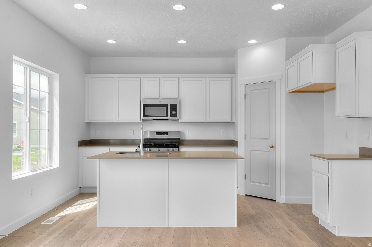 GABLER'S GROVE COTTAGE 600 - Residential