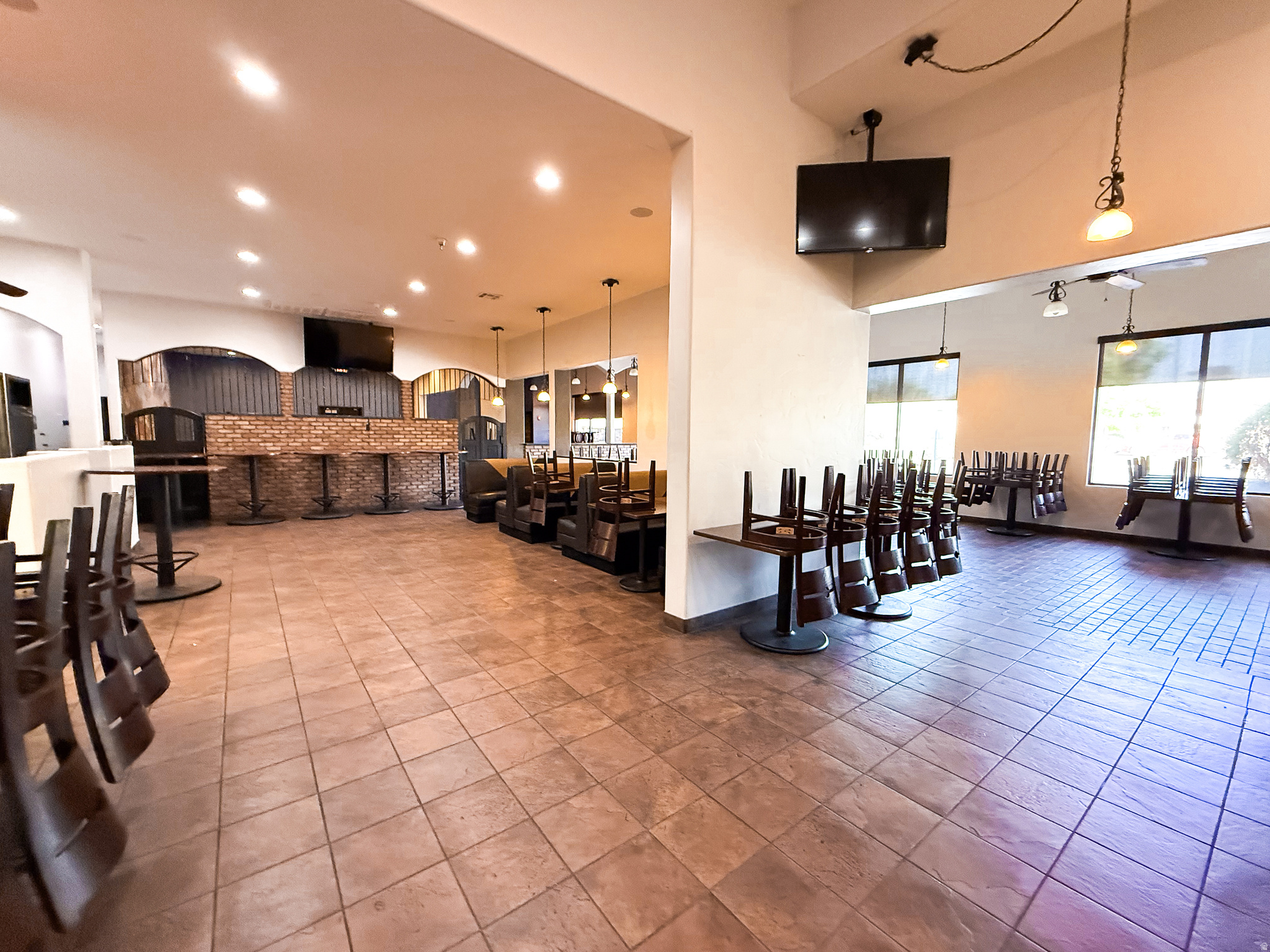 MORNINGSIDE PROFESSIONAL PLAZA TH AMD - Commercial Lease