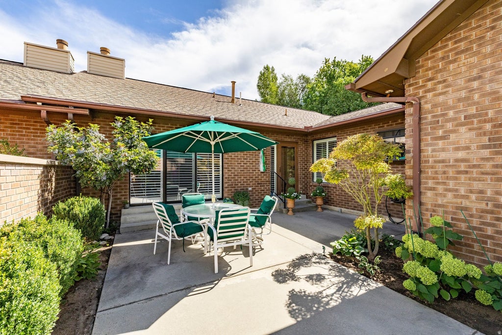 Photo of 6217 S 1050 E, Salt Lake City, UT 84121 (MLS # 2185526)