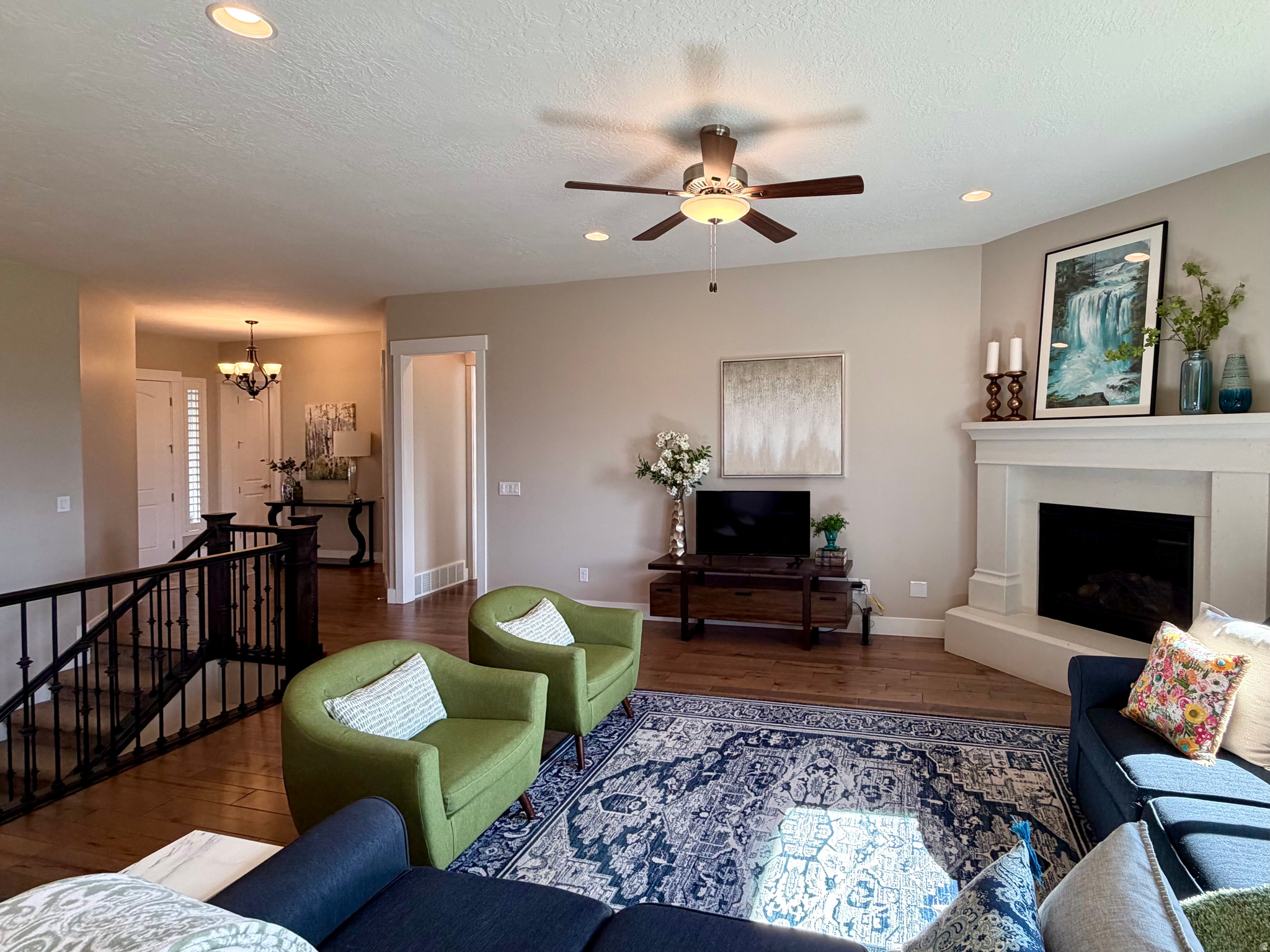 AVALON HILLS 128 - Residential