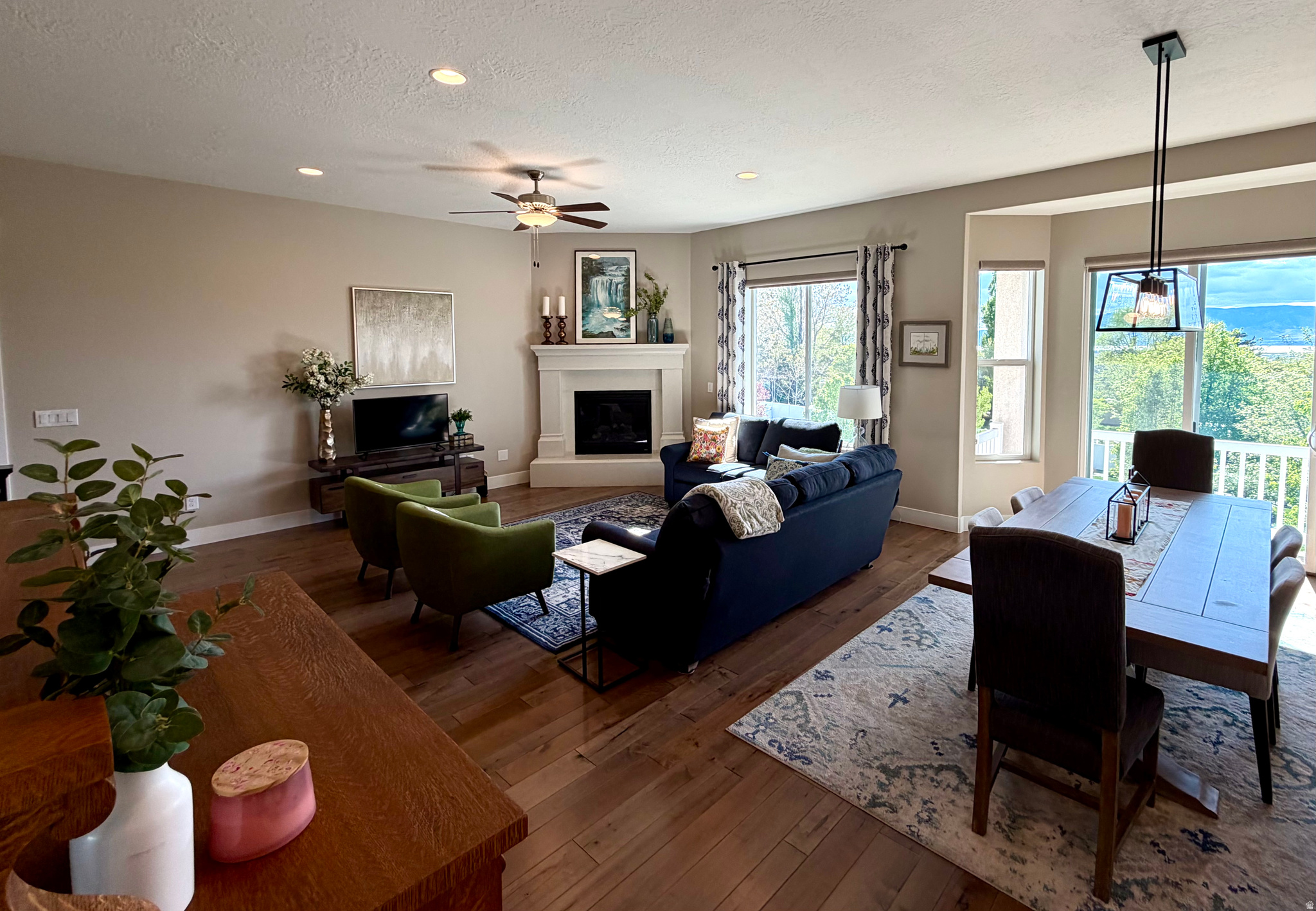 AVALON HILLS 128 - Residential