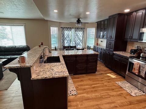 Tiny photo for 1428 S 730 W, Payson, UT 84651 (MLS # 2148826)