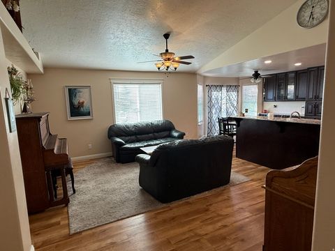 Tiny photo for 1428 S 730 W, Payson, UT 84651 (MLS # 2148826)