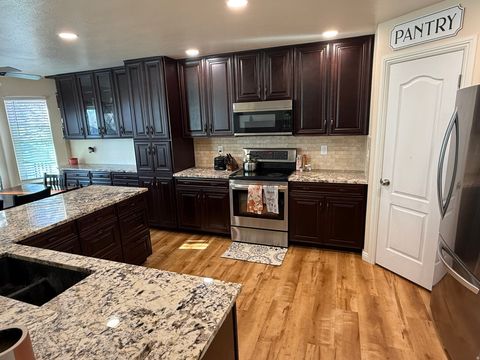 Tiny photo for 1428 S 730 W, Payson, UT 84651 (MLS # 2148826)