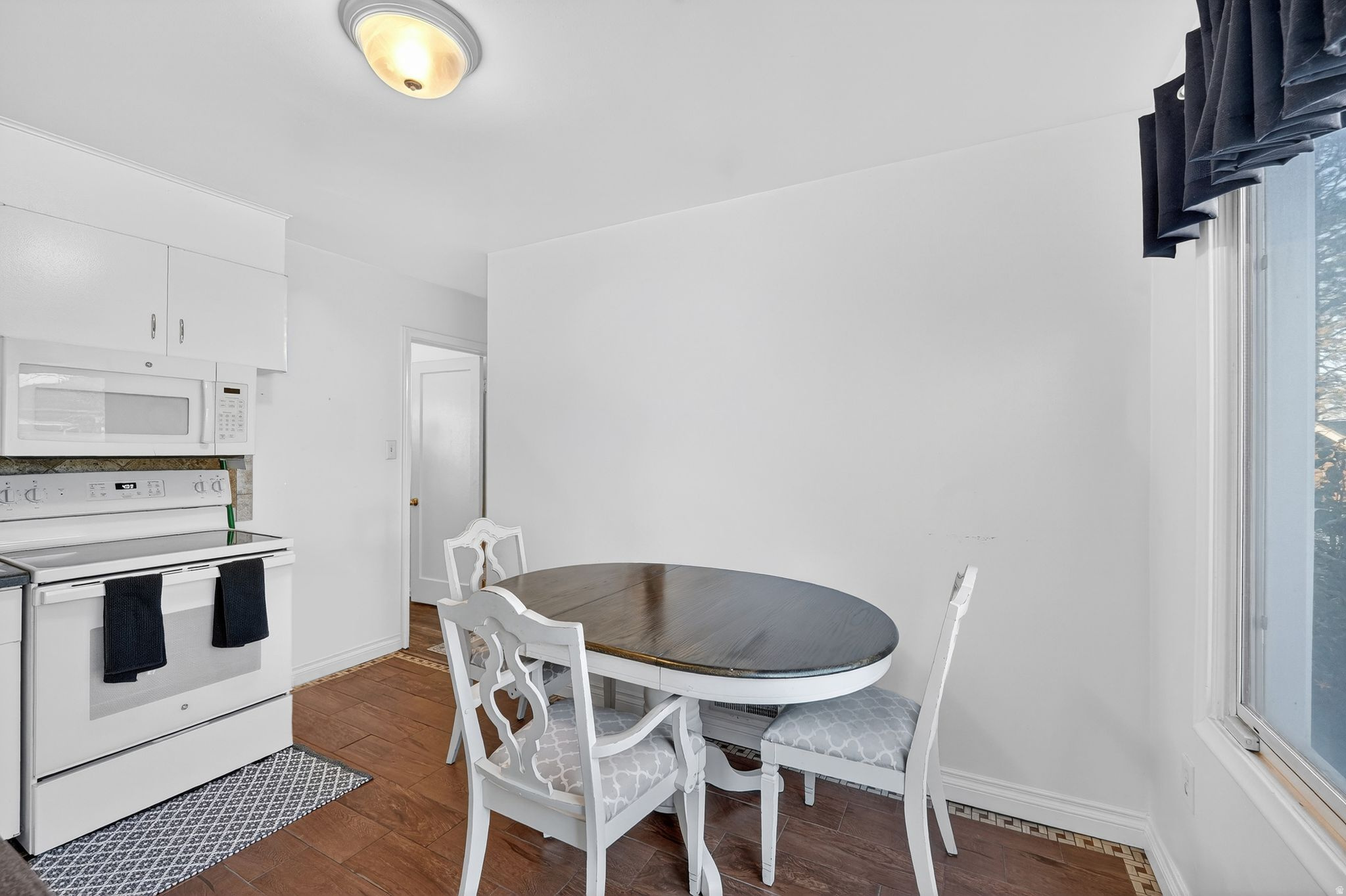 PLEASANT VIEW HEIGHTS - Residential