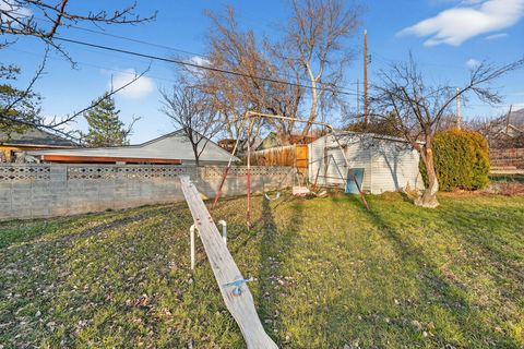 Tiny photo for 2829 E 2880 S, Salt Lake City, UT 84109 (MLS # 2131637)