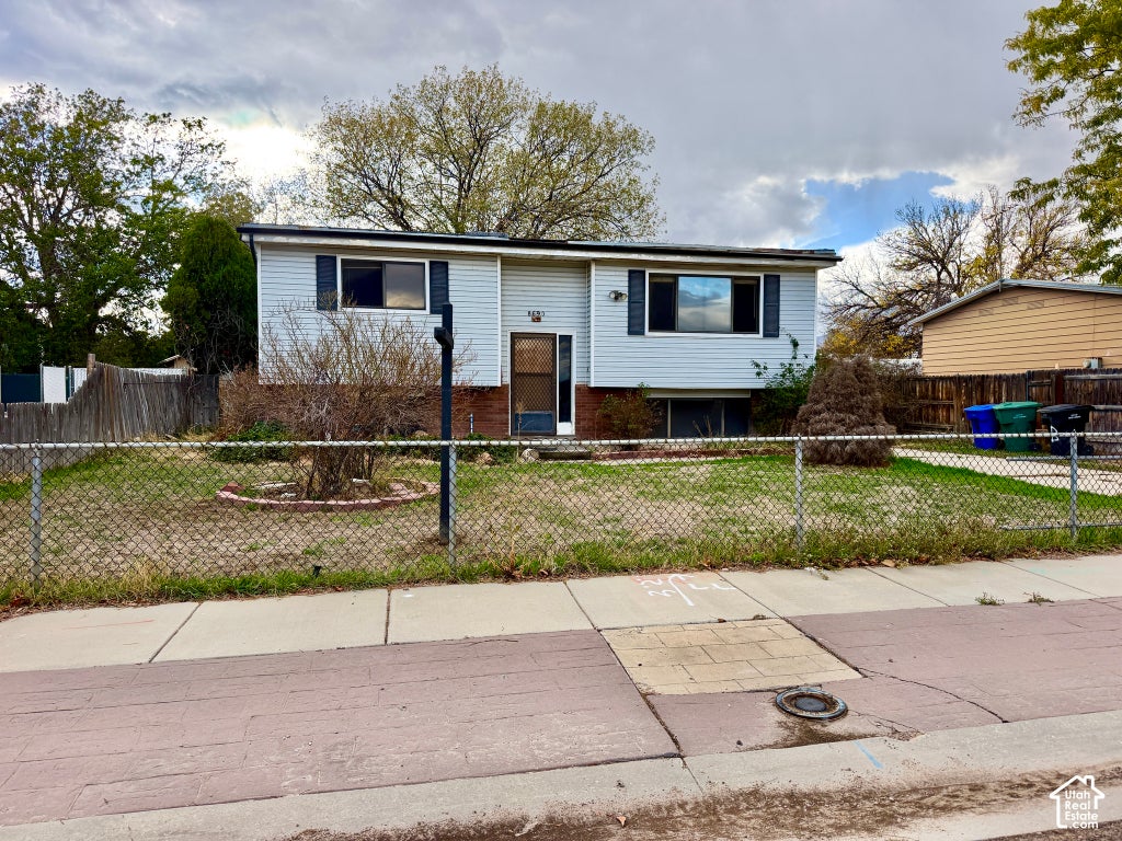 Photo of 8688 S 3680 W, West Jordan, UT 84088 (MLS # 2192968)