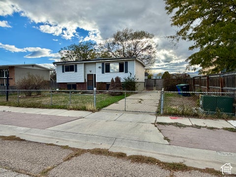 Photo of 8688 S 3680 W, West Jordan, UT 84088 (MLS # 2192968)
