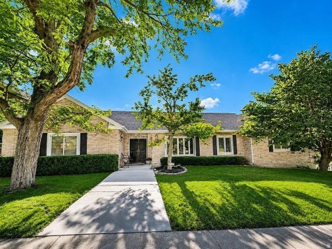 Tiny photo for 978 OAKWOOD DR, Bountiful, UT 84010 (MLS # 2184594)