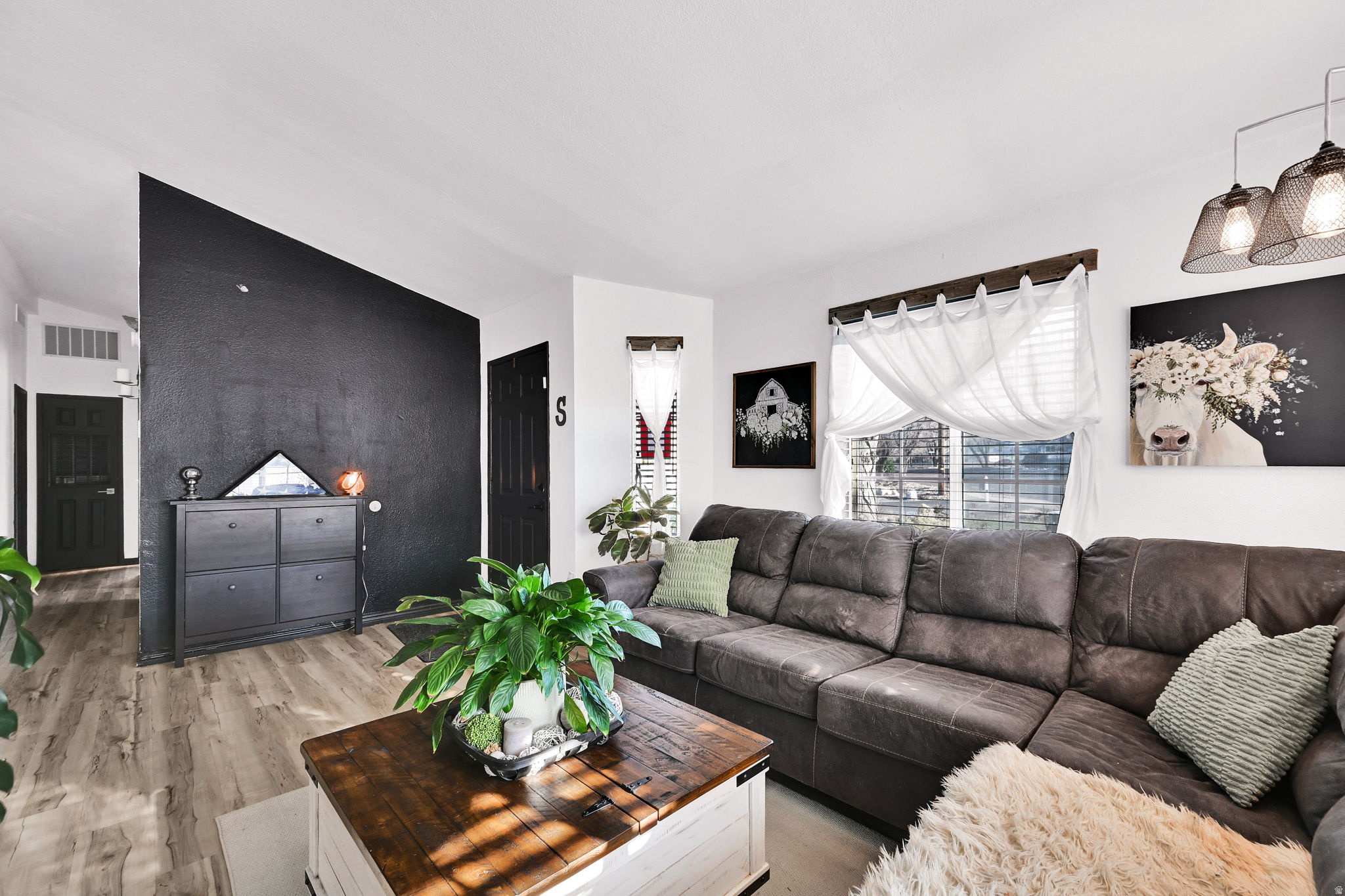 KYLEE KOVE - Residential