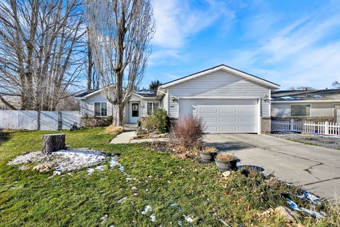 Tiny photo for 1687 S KYLEE LN, Ogden, UT 84404 (MLS # 2130563)