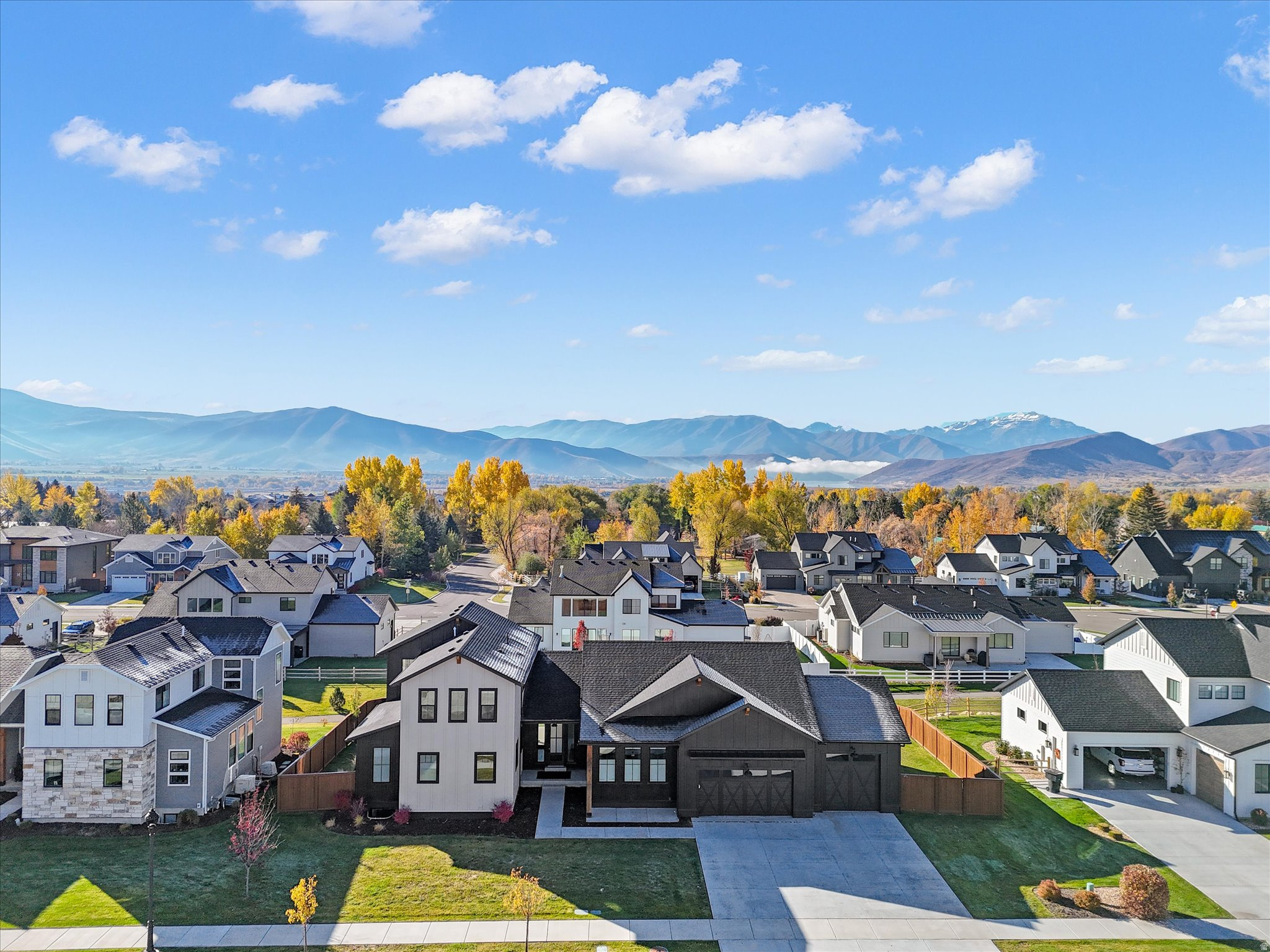 INDIAN SUMMER SUBDIV - Residential