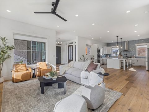 Tiny photo for 296 E 230 N, Midway, UT 84049 (MLS # 2125536)