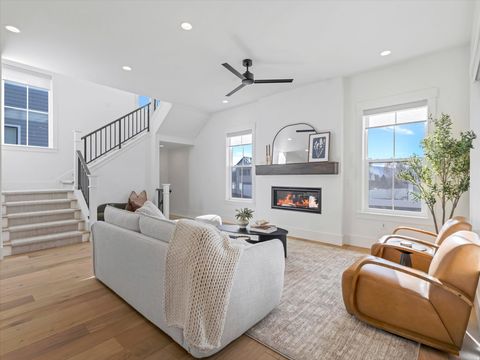 Tiny photo for 296 E 230 N, Midway, UT 84049 (MLS # 2125536)