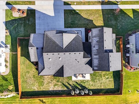 Tiny photo for 296 E 230 N, Midway, UT 84049 (MLS # 2125536)