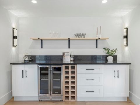 Tiny photo for 296 E 230 N, Midway, UT 84049 (MLS # 2125536)