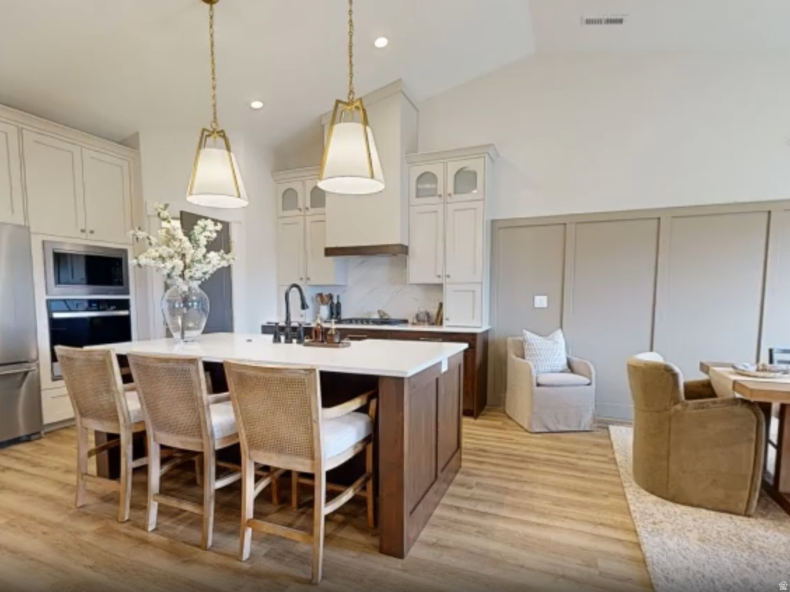 SADIE'S GLENN - Residential