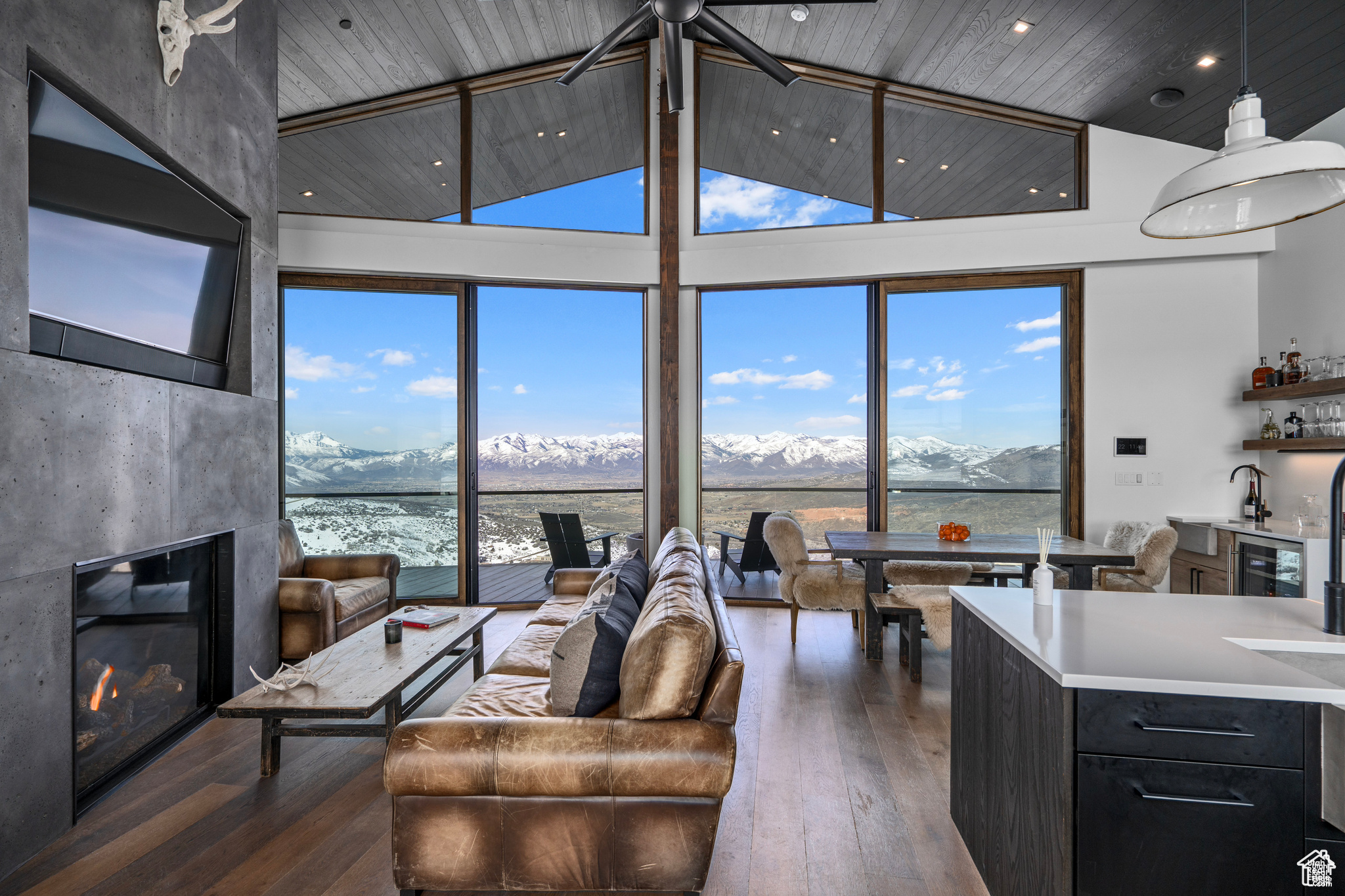 TIMBER LAKES - Residential