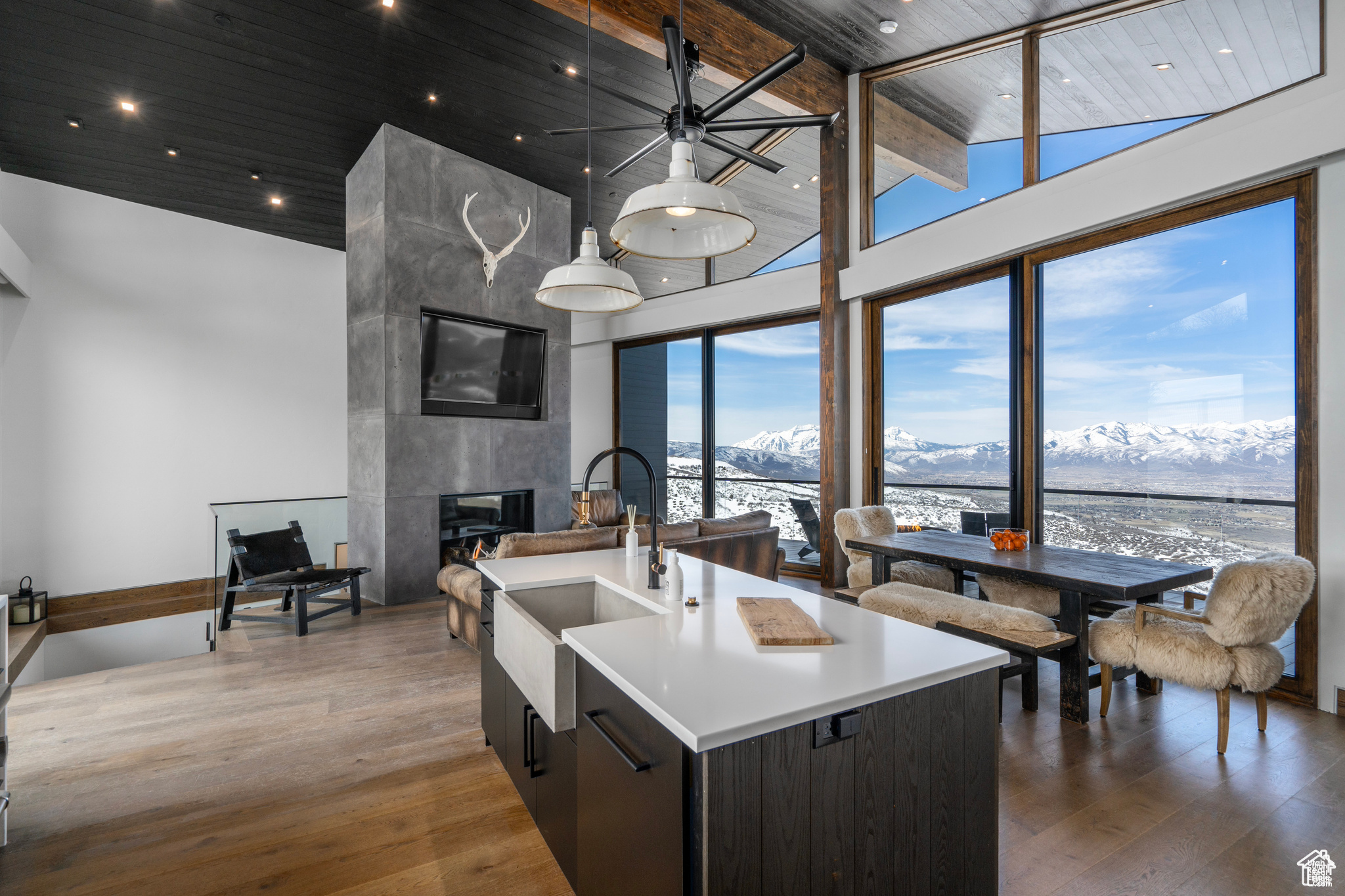 TIMBER LAKES - Residential