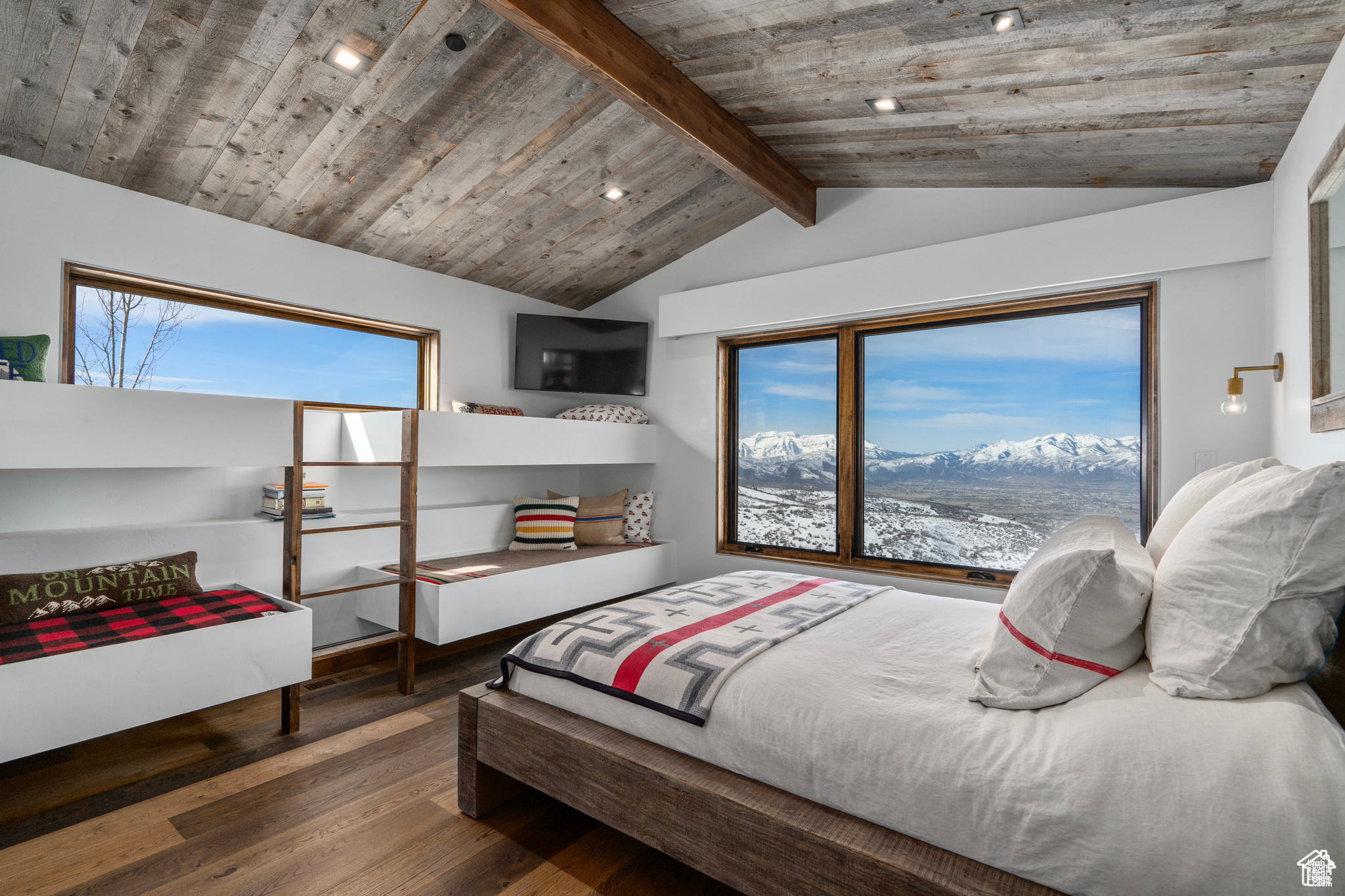 TIMBER LAKES - Residential