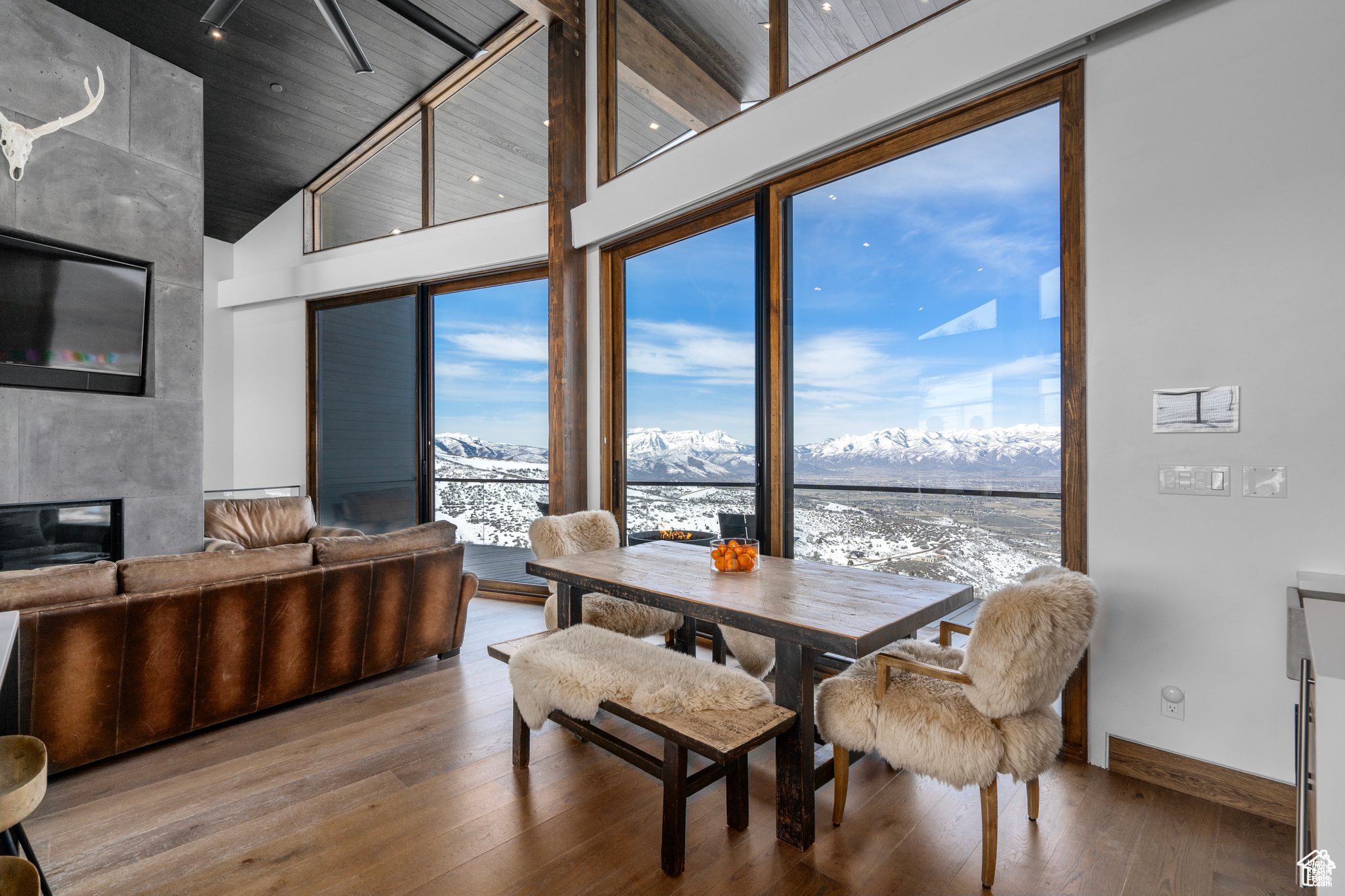 TIMBER LAKES - Residential