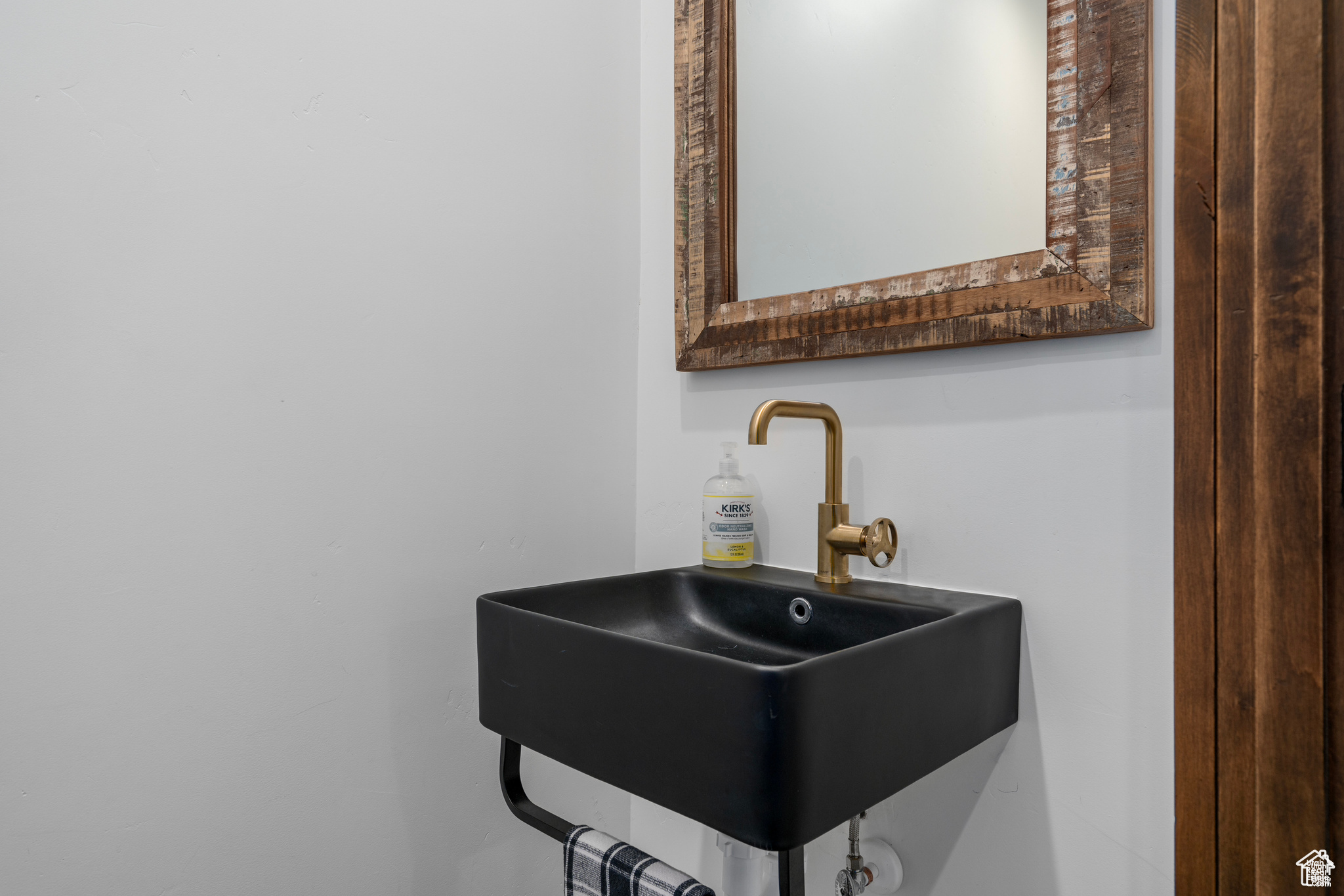 TIMBER LAKES - Residential