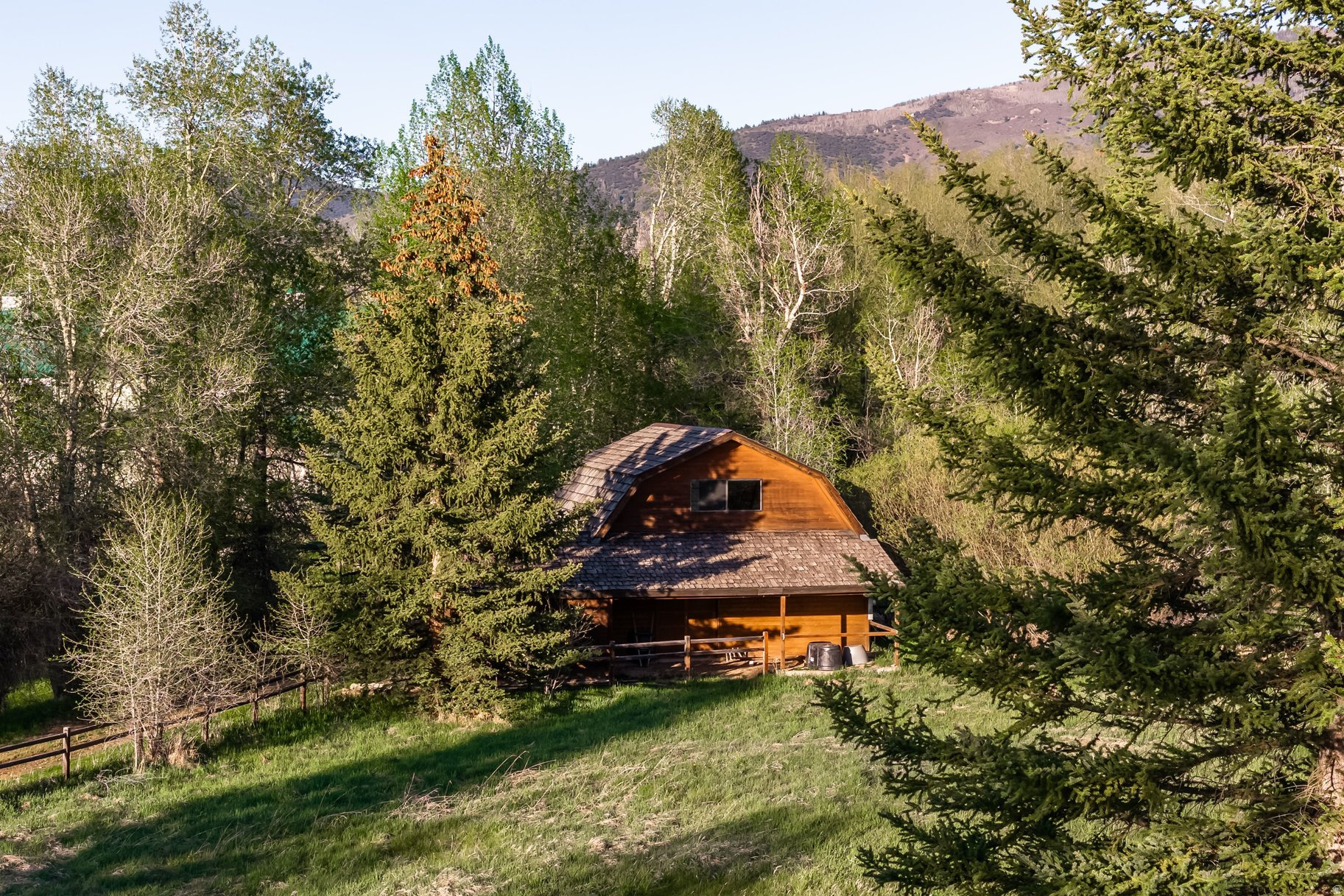 OAKLEY TOWN - Residential