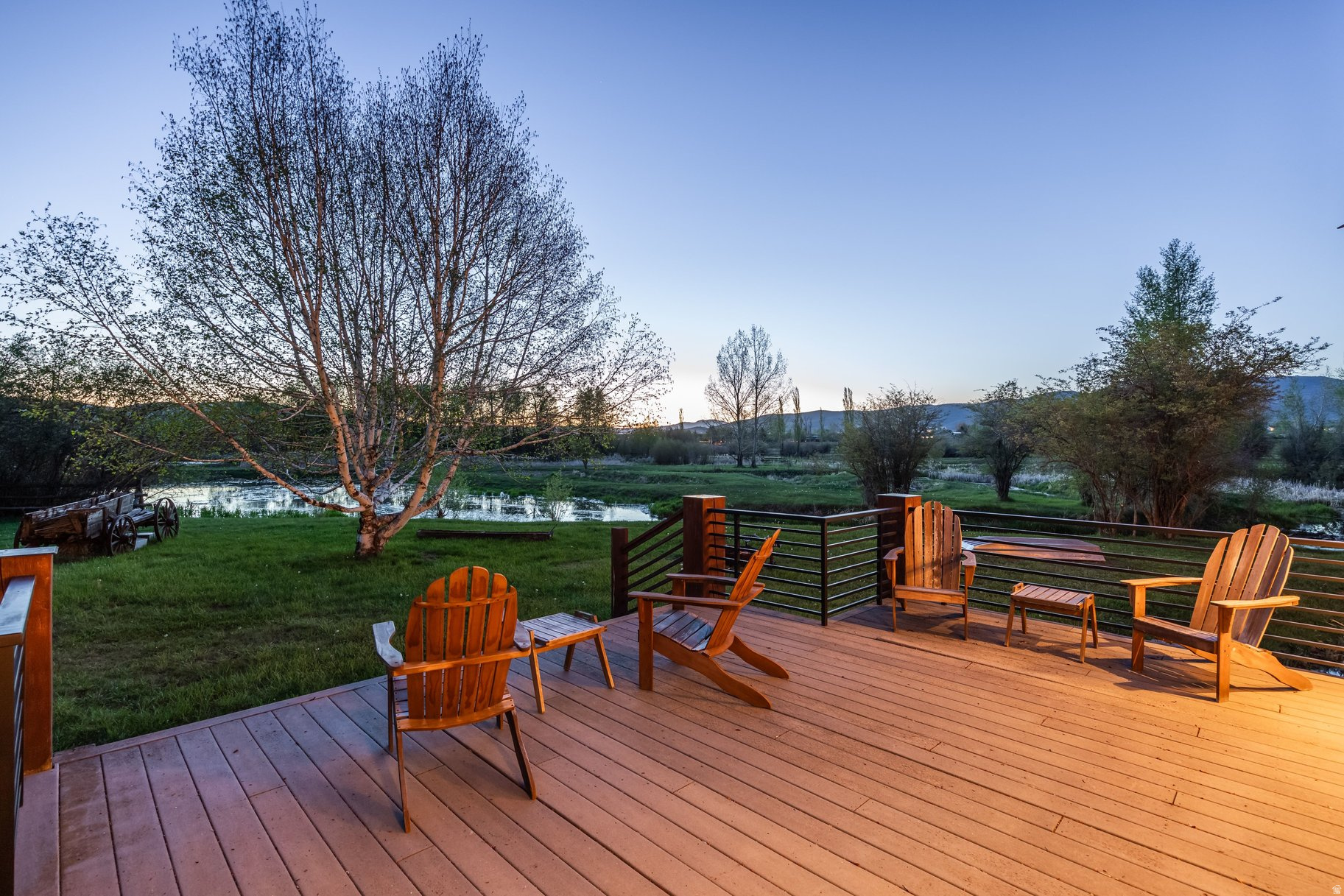 OAKLEY TOWN - Residential
