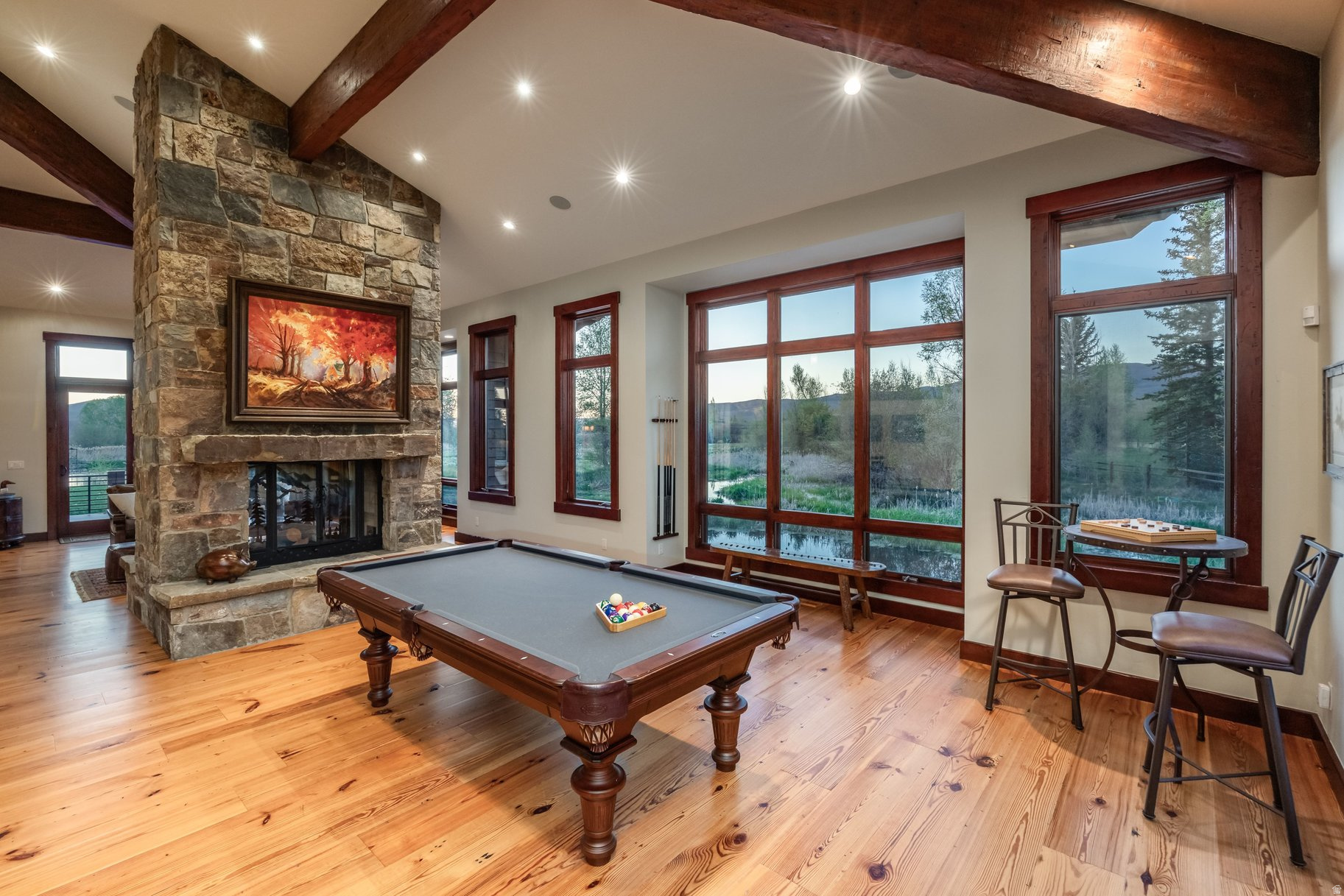 OAKLEY TOWN - Residential