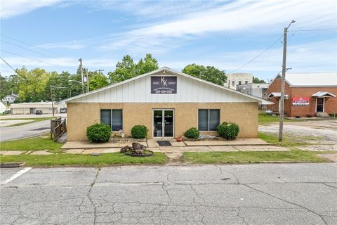 58 1ST Avenue SW Lafayette AL 36862