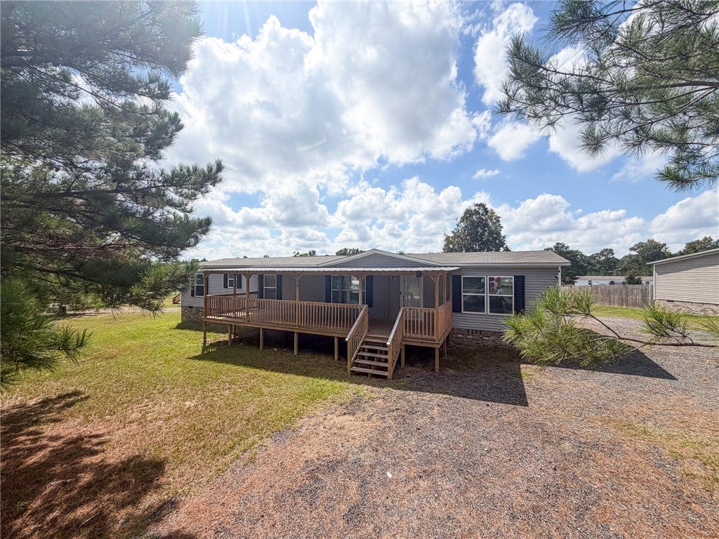 140 LEE ROAD 2166