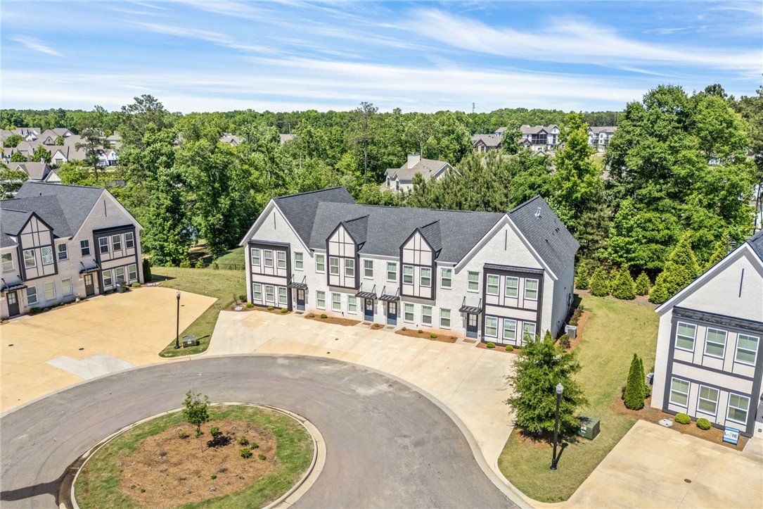 569 WATERPOINT Way