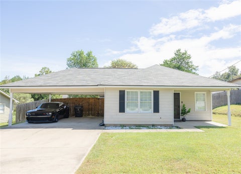 Photo of 589 MILL POND Drive, Phenix City, AL 36870 (MLS # 182317)