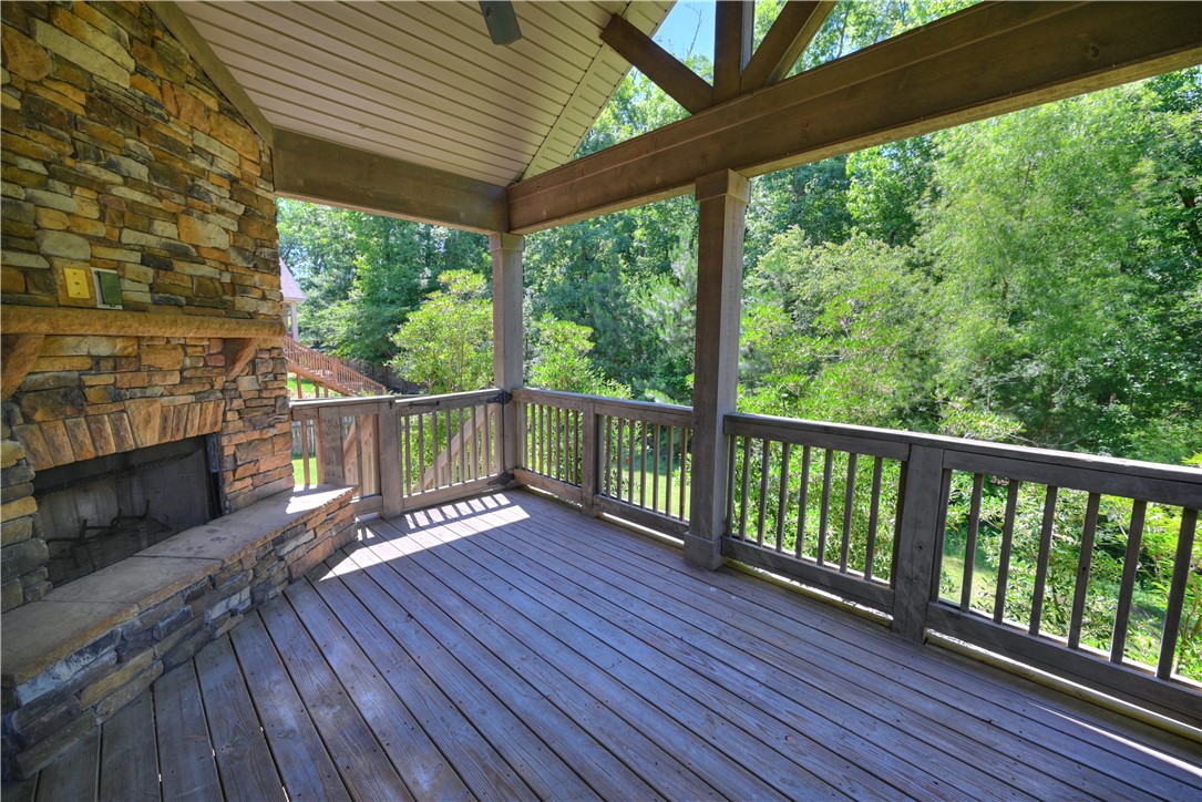 2228 MORGAN Drive