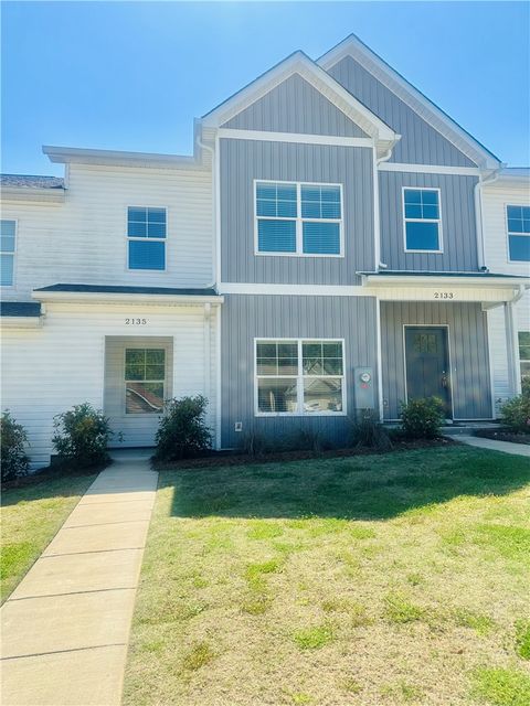 Photo of 2133 COBBLESTONE Drive #7, Opelika, AL 36804 (MLS # 180192)