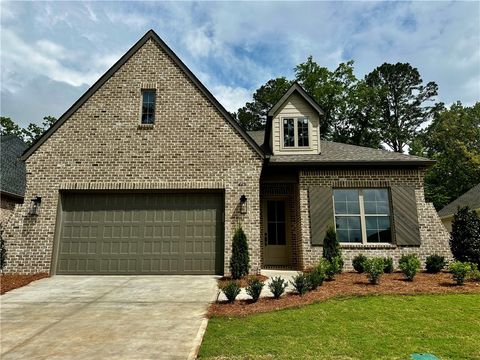 465 WINDSOR Drive Opelika AL 36801