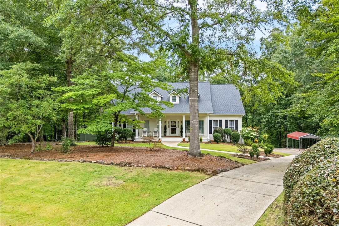255 HEDGEROW Circle