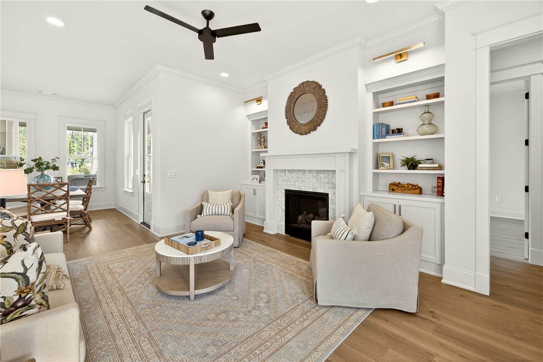 3027 NATIONAL VILLAGE Parkway