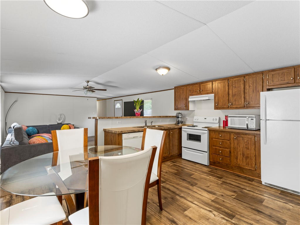 2021 COUNTY ROAD 10