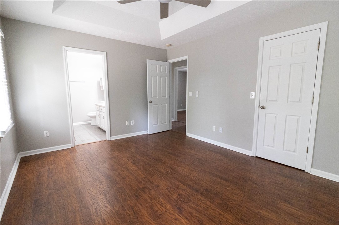 476 LEE ROAD 520
